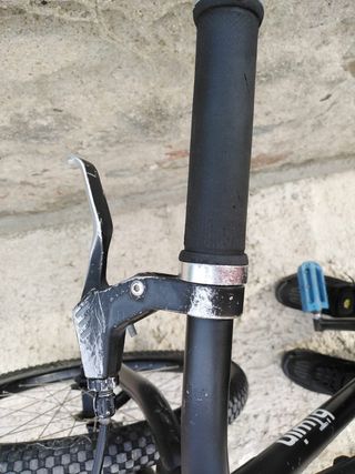 Bicicleta Dirt Jump BTWIN