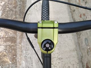 Bicicleta Dirt Jump BTWIN