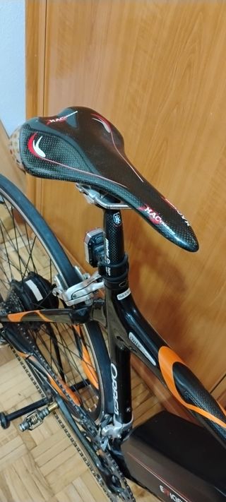 Orbea Onix eléctrica carbono