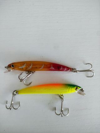 Lote 2 señuelos pesca spinning

