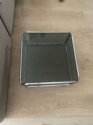 Mesa auxiliar retro cristal y metal