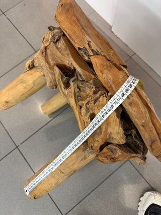 Tavolo in legno di teak naturale