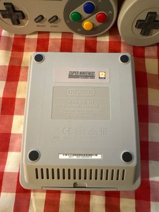 Super Nintendo Classic Mini Consola