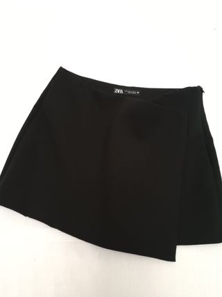 Falda pantalón corta Zara Talla M