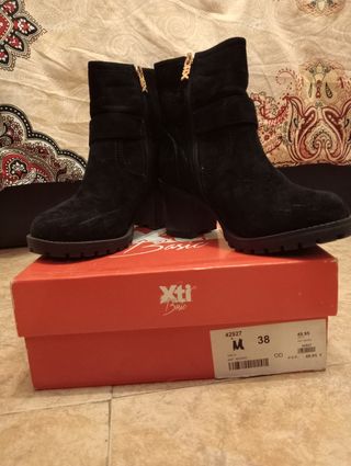 Botines Xti Basic Negros Talla 38