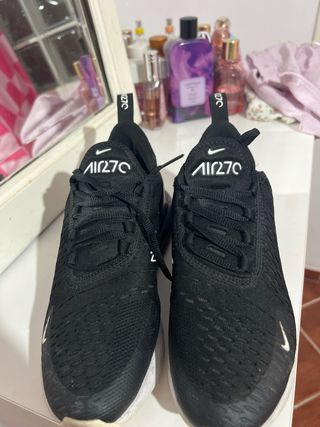 Zapatillas Nike Air Max 270 Negras Blancas