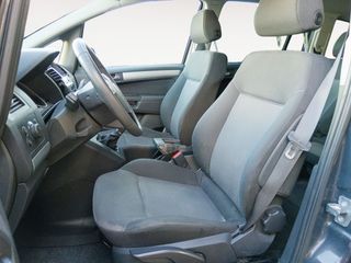 Opel Zafira Family