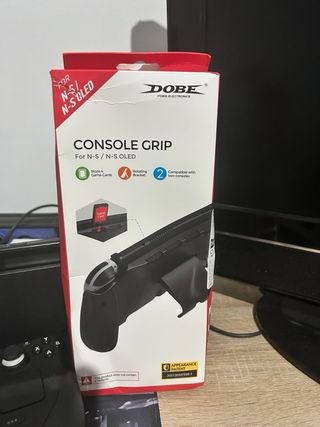 Nintendo Switch Negra con Accesorios