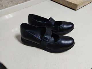 Zapatos Yokono Merceditas Talla 40 Negros piel.