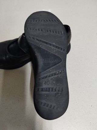 Zapatos Yokono Merceditas Talla 40 Negros piel.