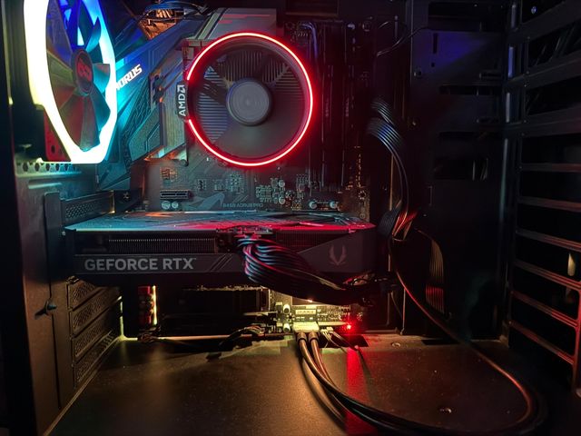 PC Gaming 5060 Ti 16 GB