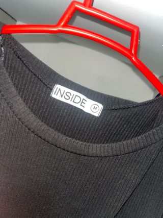 Vestido negro manga corta Inside