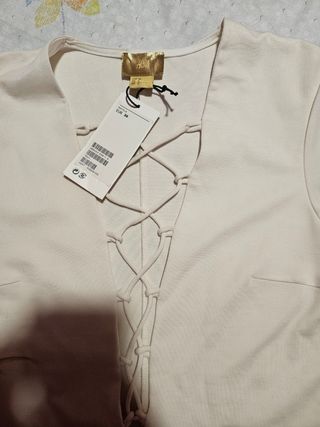 Body H&M color beige