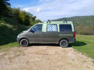 Nissan Vanette 1999