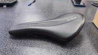 Sillín bici Fizik negro SILLIN BICI FIZIK