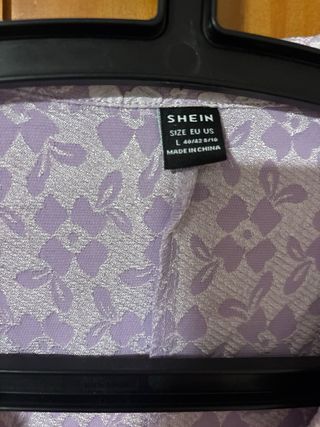Mono Morado Shein Estampado Flores