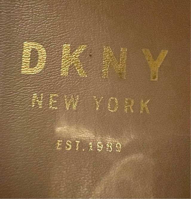 Bolso DKNY Marrón Estampado Logo