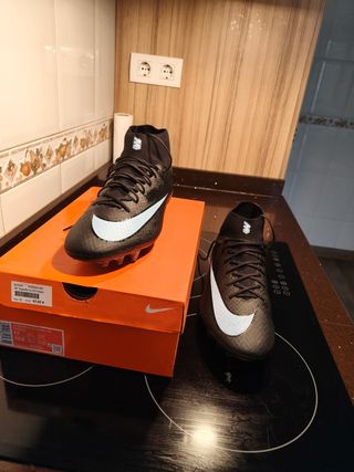 Botas de fútbol Nike Air zoom mercurial talla 46