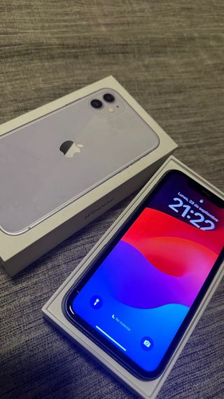 iPhone 11 Morado