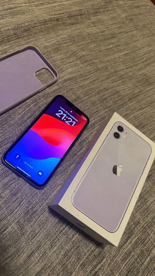 iPhone 11 Morado