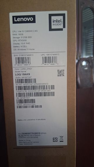 Portátil Gaming Lenovo LOQ 15IAX9