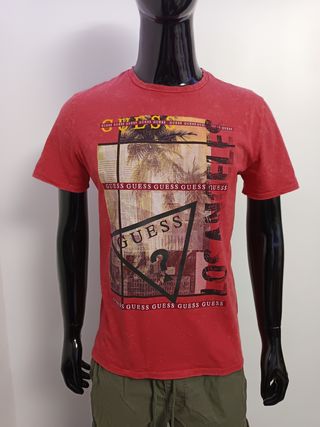 Camiseta Guess Roja Estampada