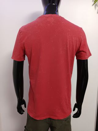 Camiseta Guess Roja Estampada