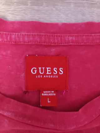 Camiseta Guess Roja Estampada