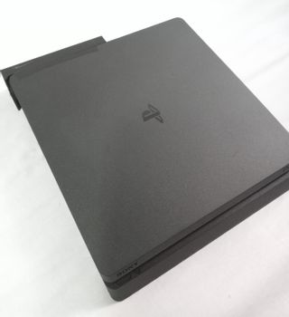 Consola PS4 Slim 1TB Equipada 12.00 + Mando Orig.