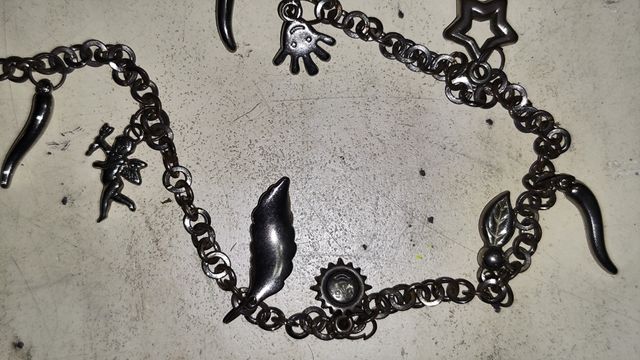 Lote artículos religiosos y amuletos