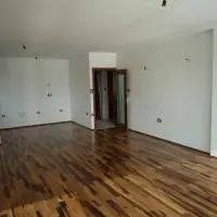 Montador e instalador suelos parquet casas locales