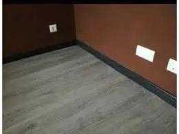 Montador e instalador suelos parquet casas locales