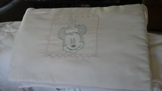 Edredón y chichonera Minnie Mouse,rosa suave