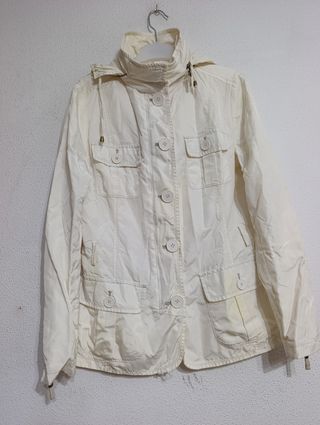 CHAQUETA CORTAVIENTOS ZARA