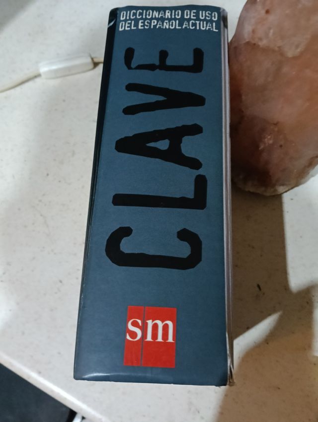 Clave diccionario de uso del español actual