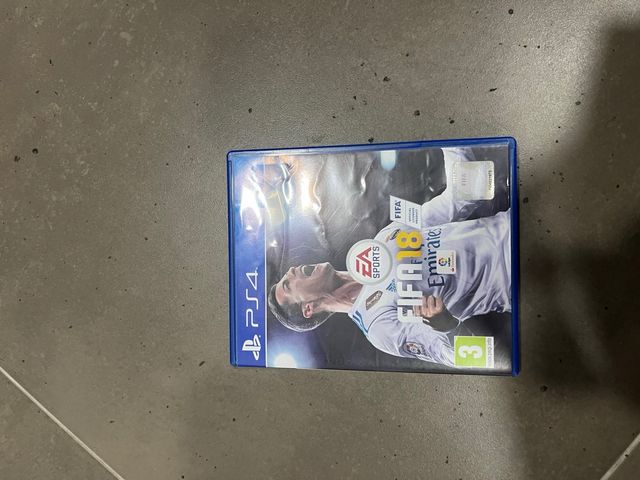FIFA 18 PS4 (PlayStation 4)