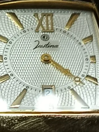 Reloj Justina Caballero Dorado y Negro