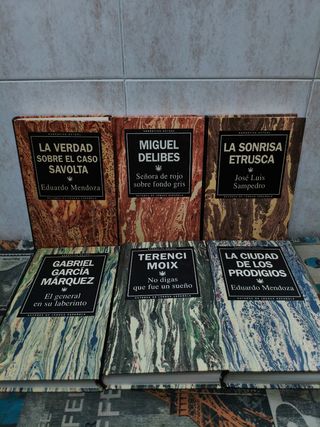 Lote de libros "Autores de lengua Española"