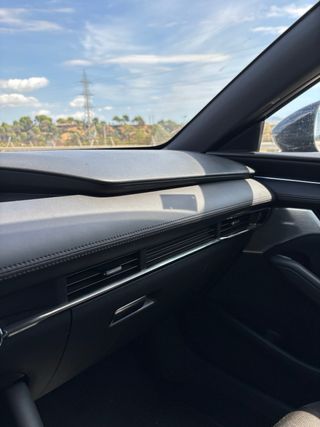 Mazda 3 zenith skyactiv x 