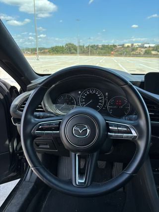 Mazda 3 zenith skyactiv x 