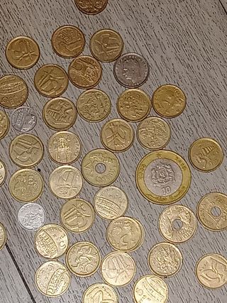 Monedas antiguas variadas