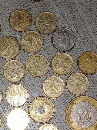 Monedas antiguas variadas