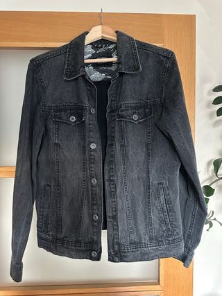 Cazadora vaquera negra Pull&Bear