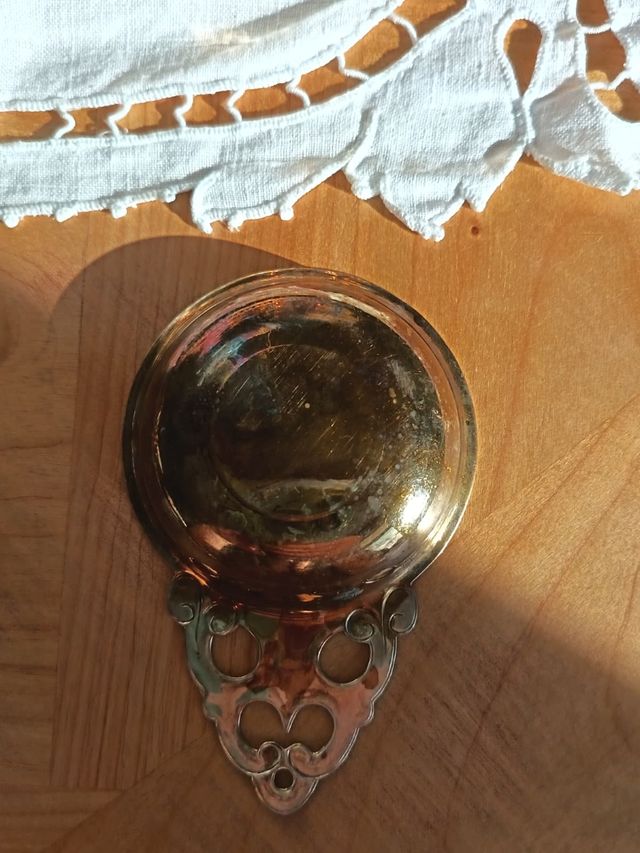 Piccola ciotola decorativa in ottone