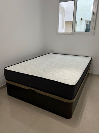 Canapés y Colchones en LIQUIDACIÓN