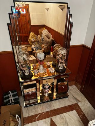 Cómoda con espejo