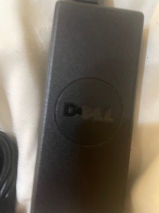 Caricabatterie Dell con punta ottagonale da 7,4 mm