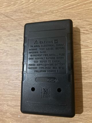 Multímetro digital – NUEVO sin usar