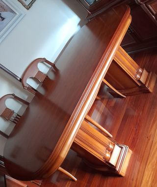 Mesa comedor extensible  y 4 sillas madera