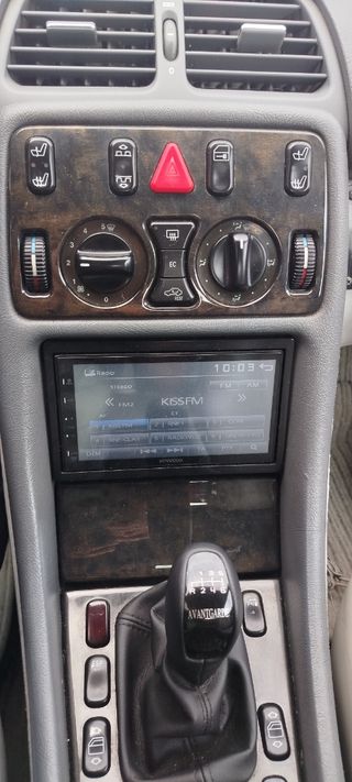 Mercedes-Benz  CLK 2001
